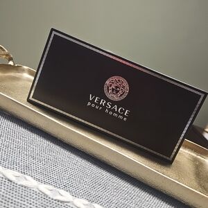 Versace Pour Homme Gift Set in Black and Gold